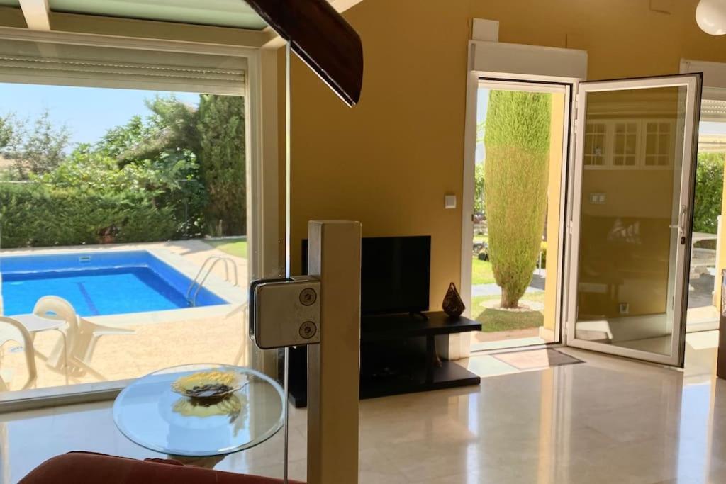 Madrid City Modern Apartment In Villa, Free Wifi Arroyomolinos Buitenkant foto