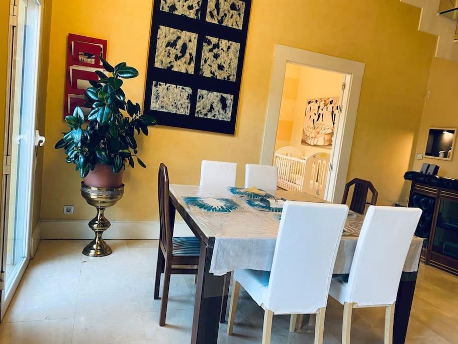 Madrid City Modern Apartment In Villa, Free Wifi Arroyomolinos Buitenkant foto